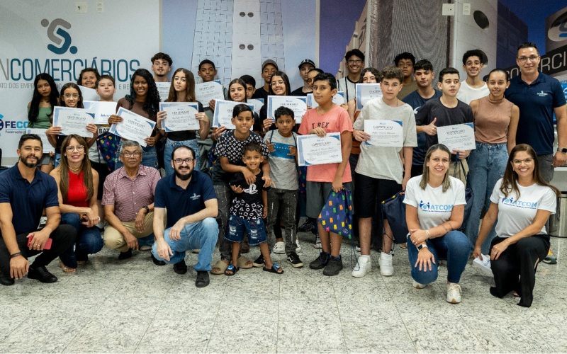 ATCOM certifica primeira turma do Curso Gratuito de Informática 2025